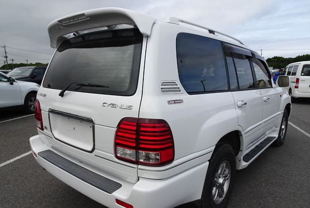 2001 Toyota Land Cruiser JDM car for sale — photo 6 of 10