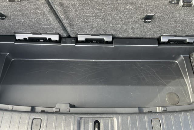 2009 Toyota Harrier JDM car for sale — photo 13 of 25