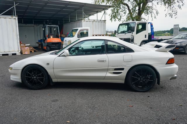 1999 Toyota MR2 JDM car for sale — photo 13 of 25