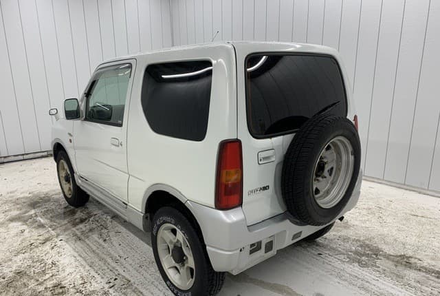 2000 Suzuki Jimny JDM car for sale — photo 2 of 25