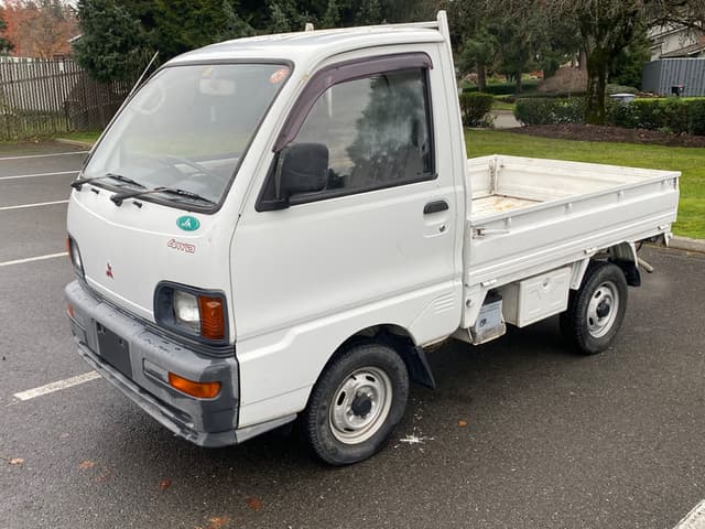 1995 Mitsubishi Minicab JDM car for sale — photo 9 of 10