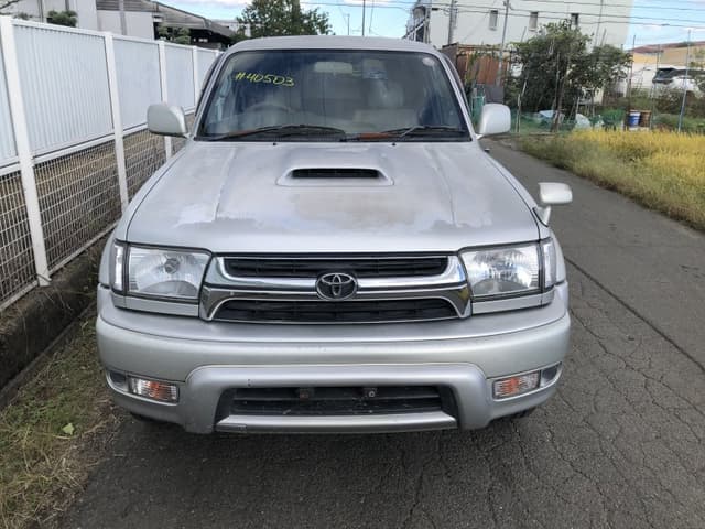 2000 Toyota Hilux Surf JDM car for sale — photo 2 of 5