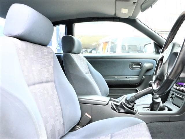 1998 Nissan Skyline JDM car for sale — photo 10 of 19