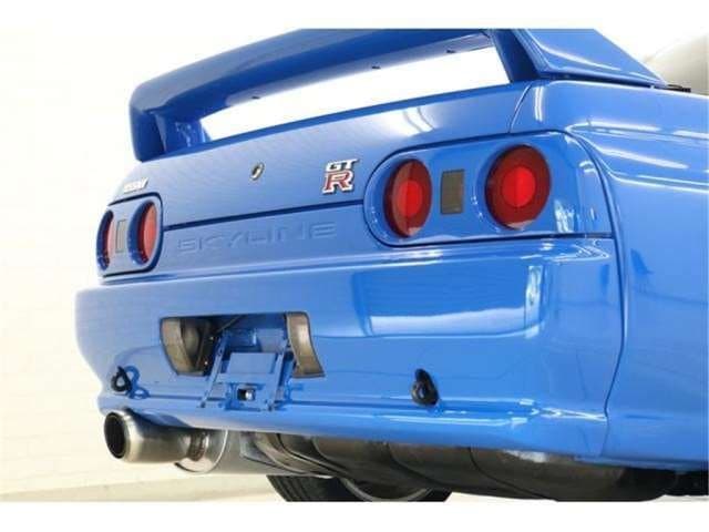 1989 Nissan Skyline JDM car for sale — photo 2 of 25