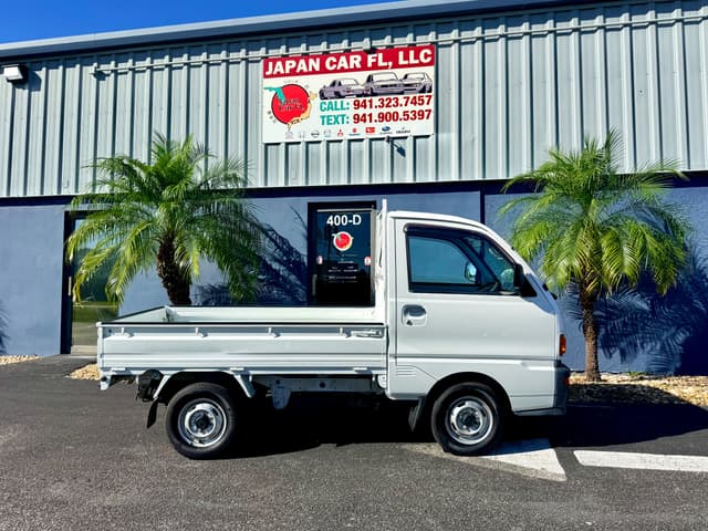 1997 Mitsubishi Minicab JDM car for sale — photo 10 of 17