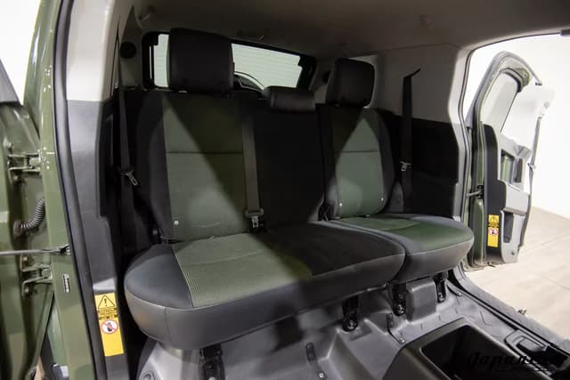 2011 Toyota Fj Cruiser JDM car for sale — photo 18 of 25