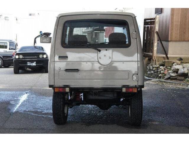1996 Suzuki Jimny JDM car for sale — photo 2 of 20
