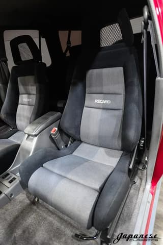 1994 Toyota Hilux Surf JDM car for sale — photo 17 of 25