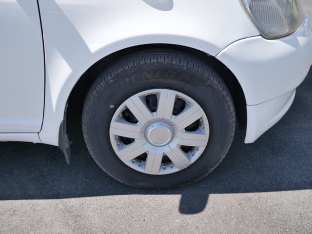 2000 Toyota Vitz JDM car for sale — photo 22 of 25