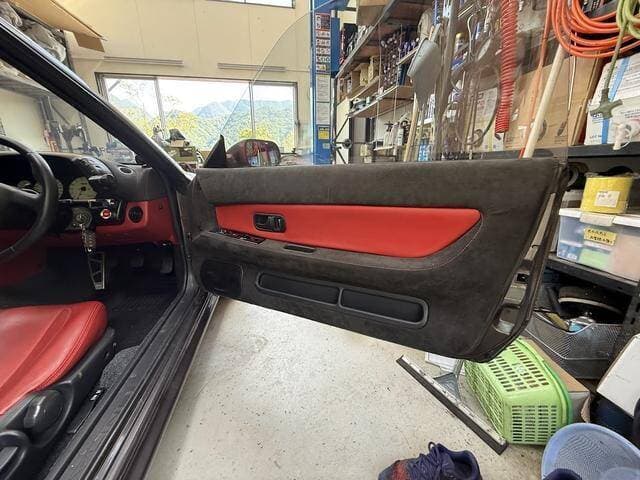 1992 Nissan Skyline JDM car for sale — photo 13 of 19