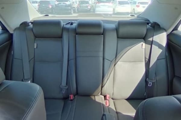 2008 Toyota Crown JDM car for sale — photo 4 of 6