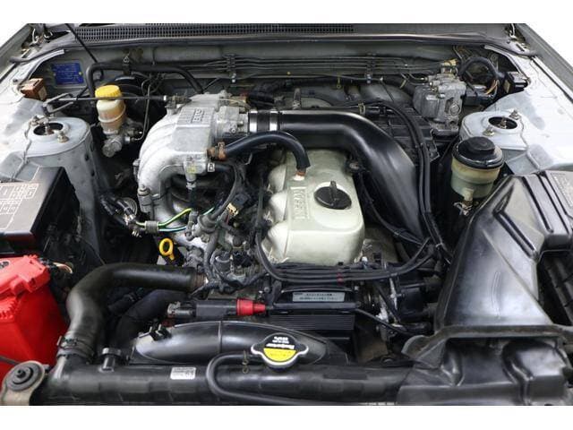 1998 Nissan Skyline JDM car for sale — photo 6 of 18
