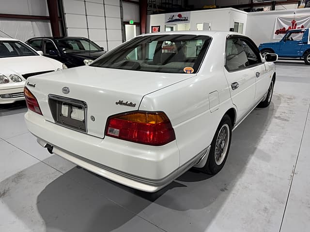 1997 Nissan Laurel JDM car for sale — photo 5 of 22