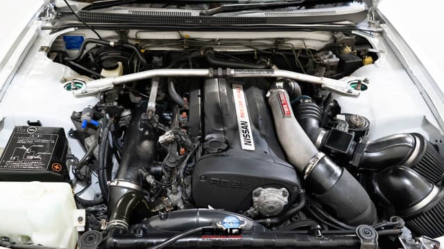 1995 Nissan Skyline JDM car for sale — photo 24 of 25