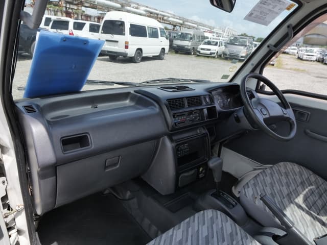2001 Daihatsu Hijet JDM car for sale — photo 24 of 25