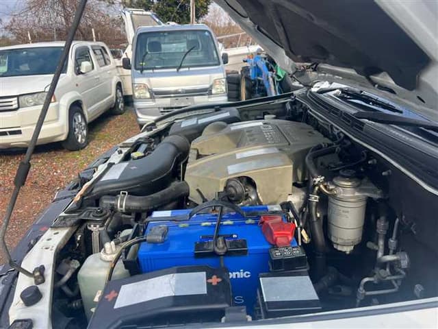 2000 Mitsubishi Pajero JDM car for sale — photo 15 of 25