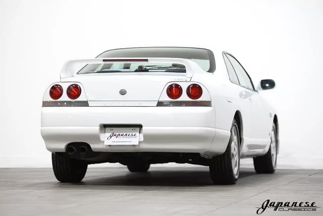 1998 Nissan Skyline JDM car for sale — photo 8 of 25