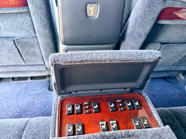 2000 Toyota Century JDM car for sale — photo 25 of 25