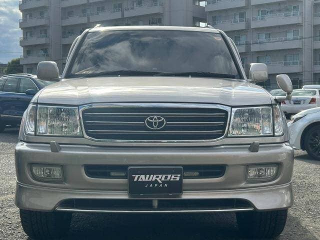2000 Toyota Land Cruiser JDM car for sale — photo 2 of 19