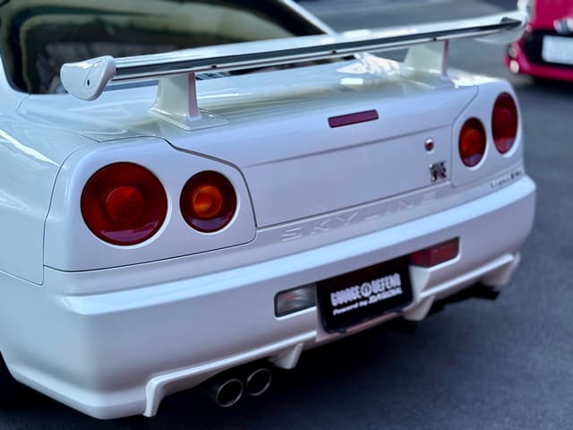 Nissan Skyline JDM car for sale — photo 21 of 25