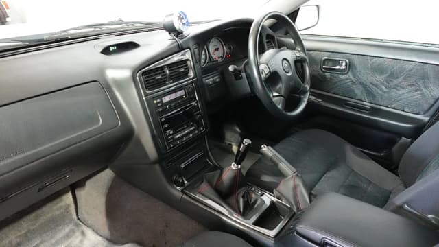 1999 Nissan Stagea JDM car for sale — photo 12 of 19