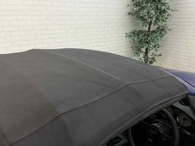 2000 Mazda Roadster (Eunos Roadster / MX-5) JDM car for sale — photo 15 of 16