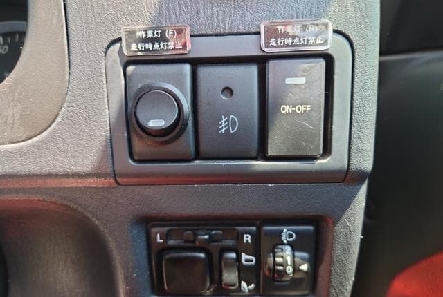 2008 Suzuki Jimny JDM car for sale — photo 20 of 25