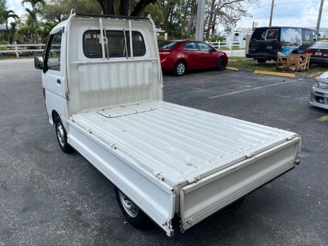 1995 Daihatsu Hijet JDM car for sale — photo 6 of 17