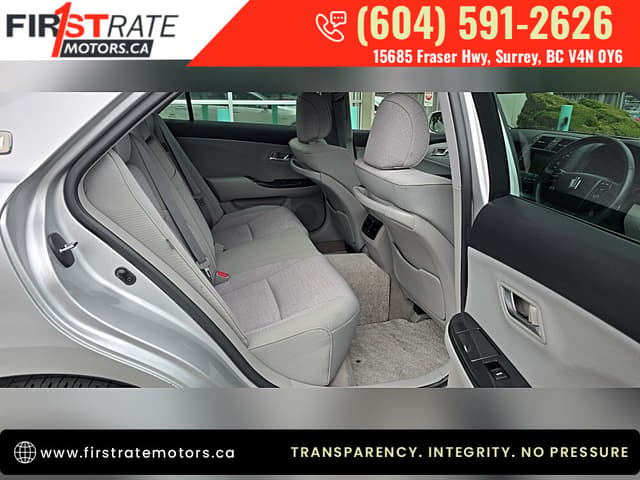 2009 Toyota Crown JDM car for sale — photo 12 of 21