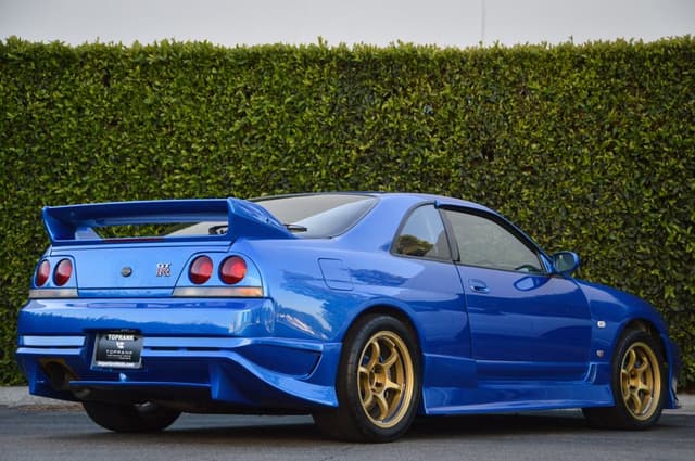 1995 Nissan Skyline JDM car for sale — photo 9 of 25