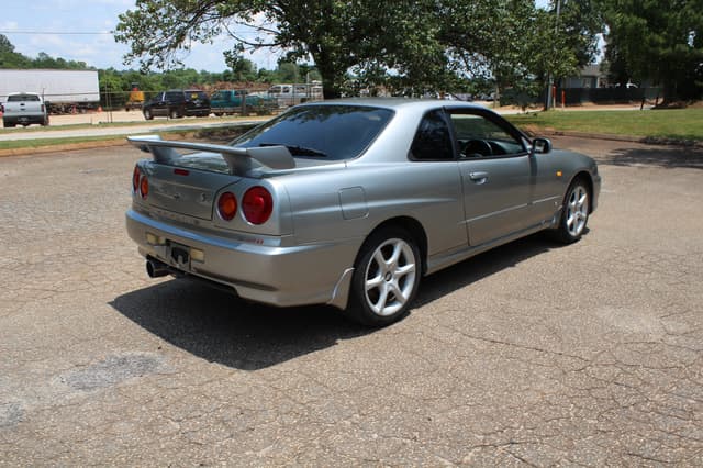 1998 Nissan Skyline JDM car for sale — photo 3 of 25