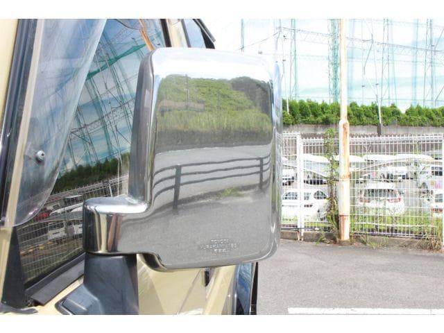 1995 Toyota Land Cruiser Prado JDM car for sale — photo 15 of 25