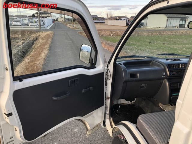 1999 Daihatsu Hijet JDM car for sale — photo 8 of 22