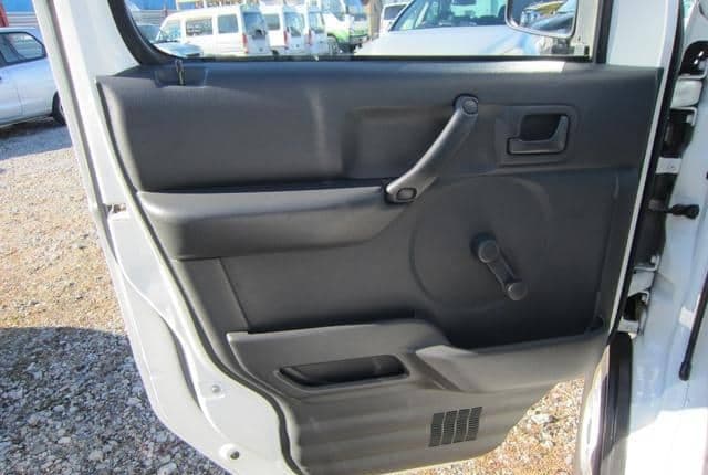 2009 Suzuki Carry JDM car for sale — photo 23 of 25