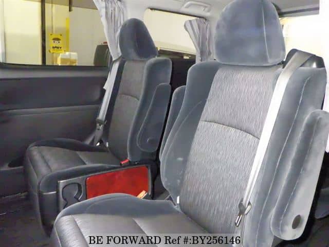 2008 Toyota Alphard JDM car for sale — photo 4 of 6