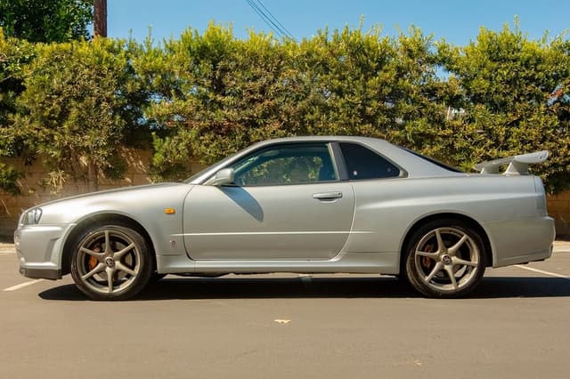 1999 Nissan Skyline JDM car for sale — photo 5 of 25