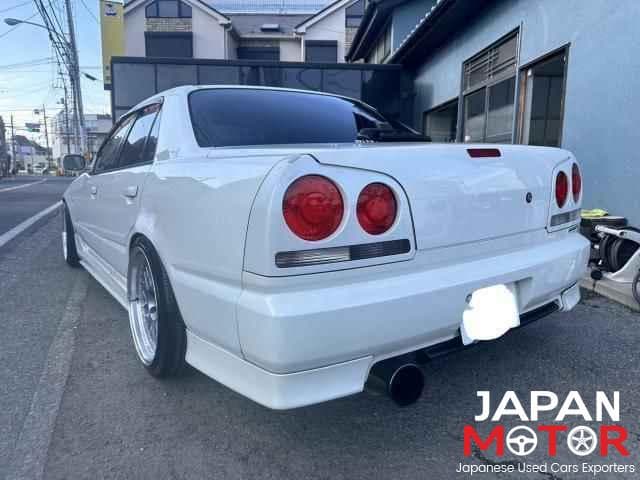 1998 Nissan Skyline JDM car for sale — photo 4 of 8