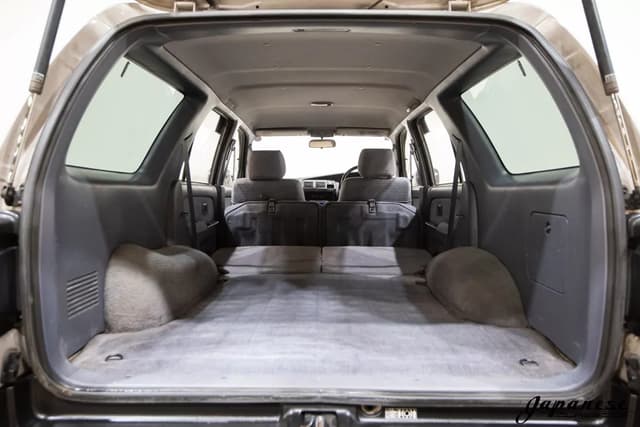 1996 Toyota Hilux Surf JDM car for sale — photo 22 of 25