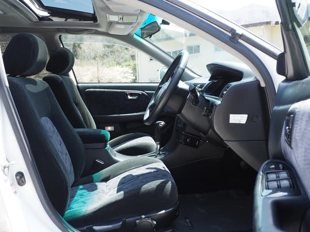 2001 Toyota Mark II JDM car for sale — photo 10 of 22