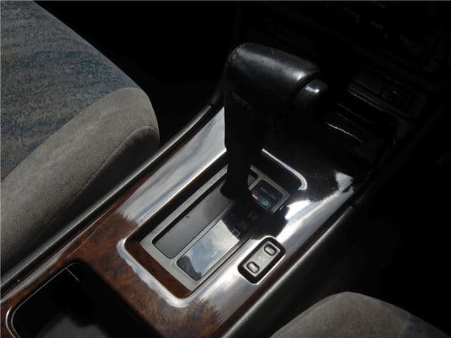 1996 Nissan Stagea JDM car for sale — photo 14 of 25