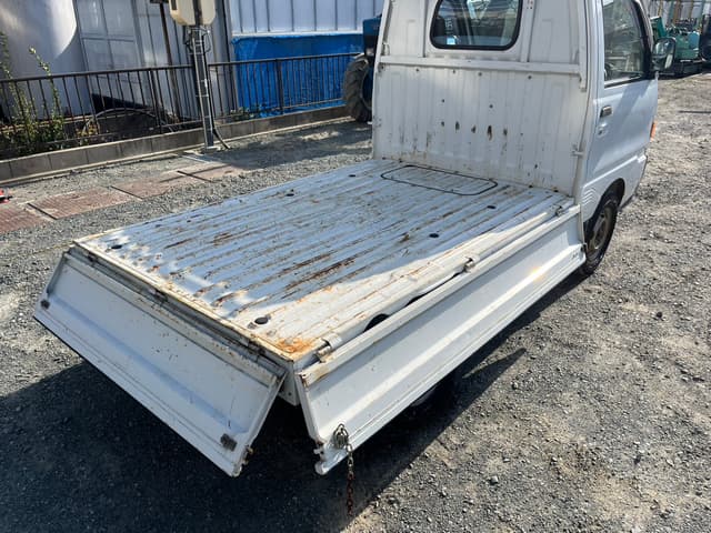 1997 Mitsubishi Minicab JDM car for sale — photo 12 of 25