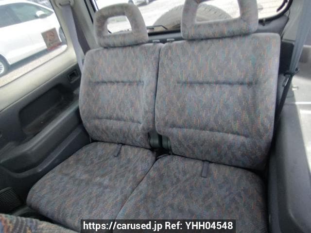 2000 Suzuki Jimny JDM car for sale — photo 16 of 25
