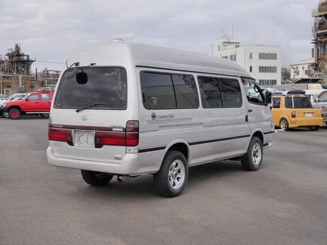 2001 Toyota HiAce JDM car for sale — photo 5 of 25