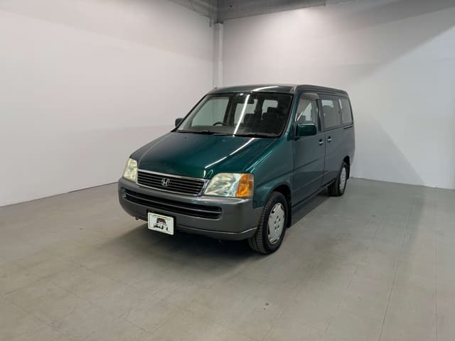 1996 Honda Stepwagon JDM car for sale — photo 4 of 25