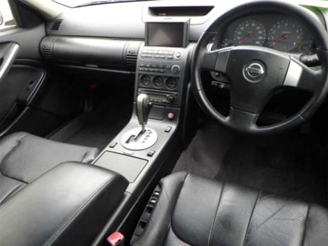 2001 Nissan Stagea JDM car for sale — photo 3 of 6