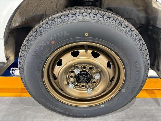 1997 Mitsubishi Minicab JDM car for sale — photo 19 of 25