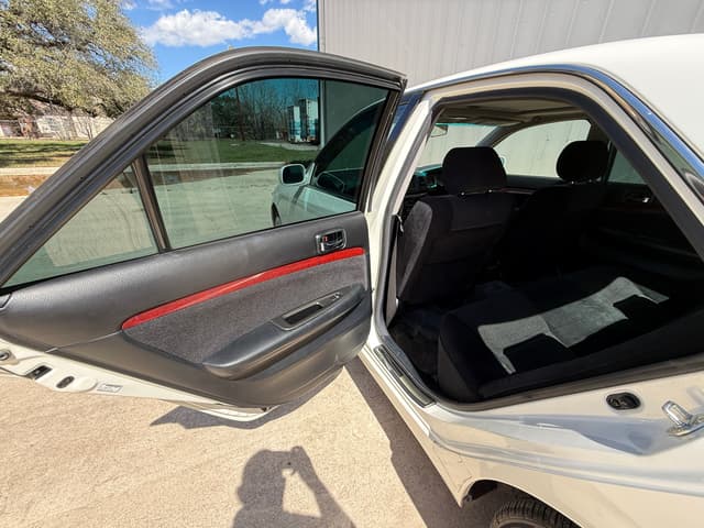 2000 Toyota Mark II JDM car for sale — photo 12 of 23