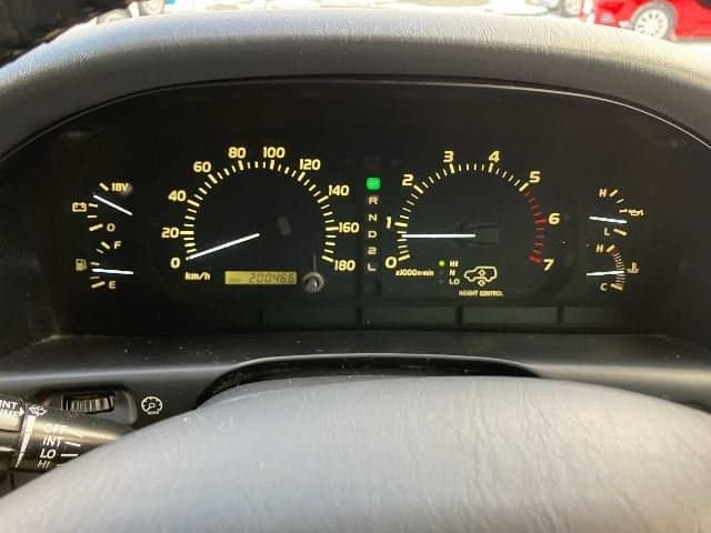 2000 Toyota Land Cruiser JDM car for sale — photo 17 of 25
