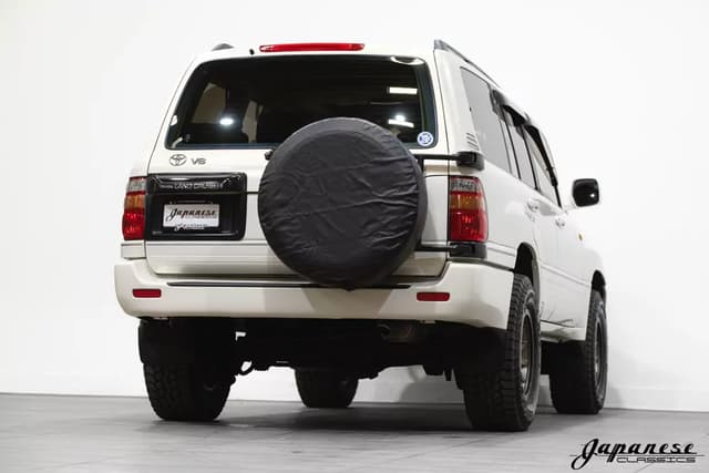 1998 Toyota Land Cruiser JDM car for sale — photo 8 of 25