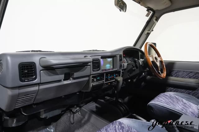 1993 Toyota Land Cruiser JDM car for sale — photo 9 of 25